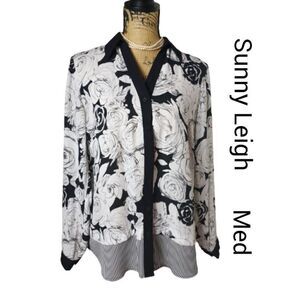 Women's Blouse M V-Neck Black White Floral Striped Dressy Button Up Top M NWOT